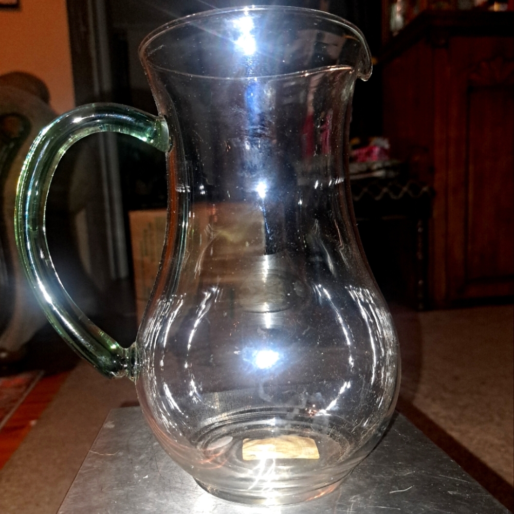 VTG Luminarc France Clear Glass Pitcher with Green Handle